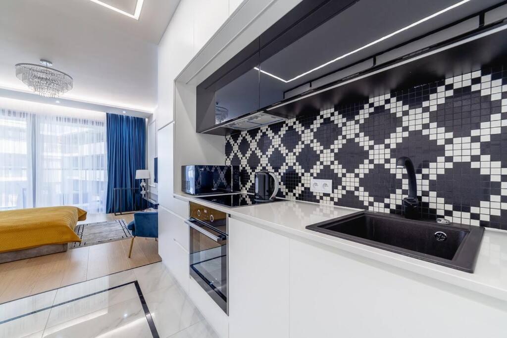 Stylowy Apartament Centrum Warszawy Z Tarasem Varsovie Extérieur photo